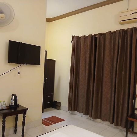 Vang Vieng Camellia Hotel المظهر الخارجي الصورة