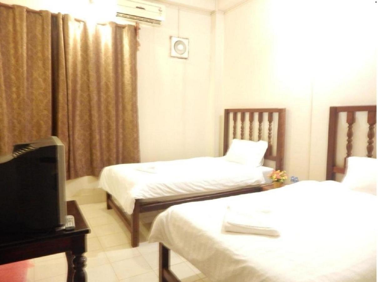 Vang Vieng Camellia Hotel المظهر الخارجي الصورة