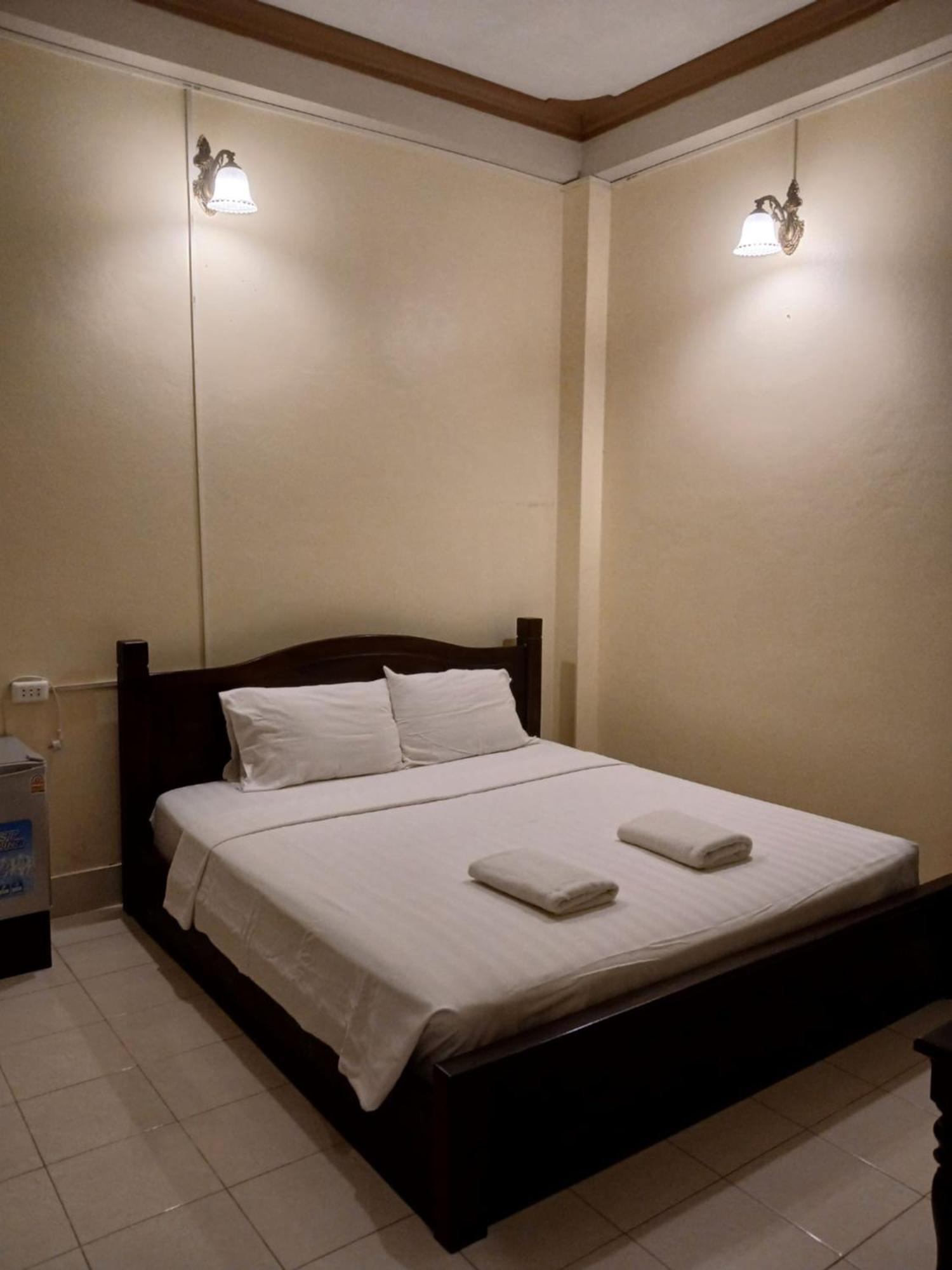 Vang Vieng Camellia Hotel المظهر الخارجي الصورة