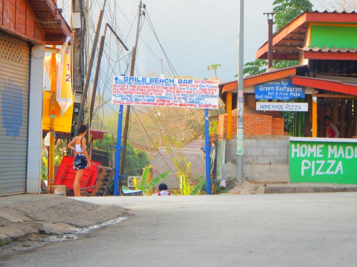 Vang Vieng Camellia Hotel المظهر الخارجي الصورة